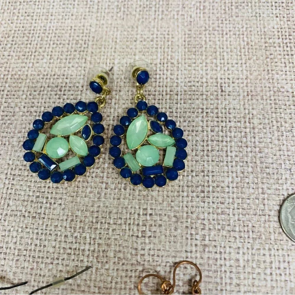 Dangle Earring Bundle - Picture 2 of 6